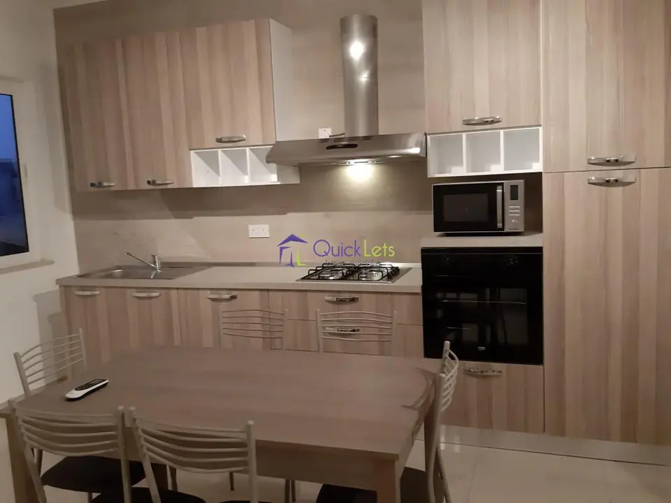 2 bedroom Apartment to rent in Naxxar