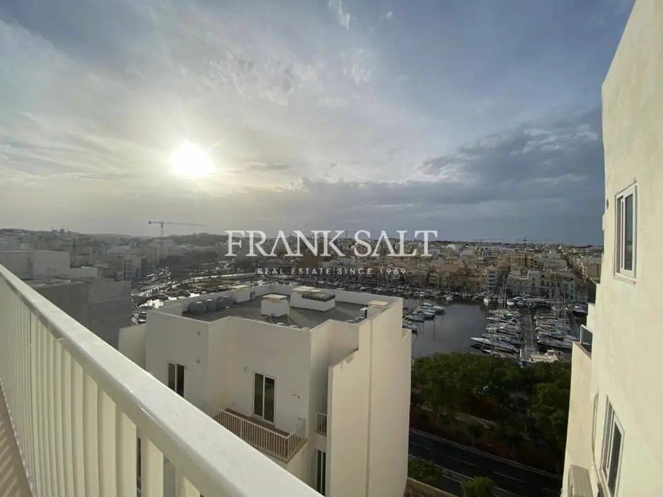 Pieta, Furnished Apartment