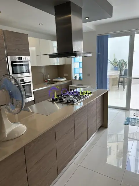 3 bedroom Maisonette to rent in Qawra