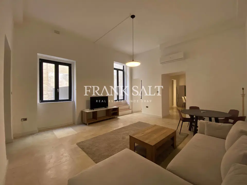 Valletta, Furnished Apartment