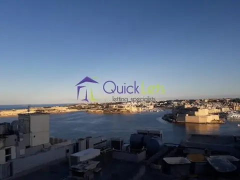 3 bedroom Penthouse to rent in Valletta
