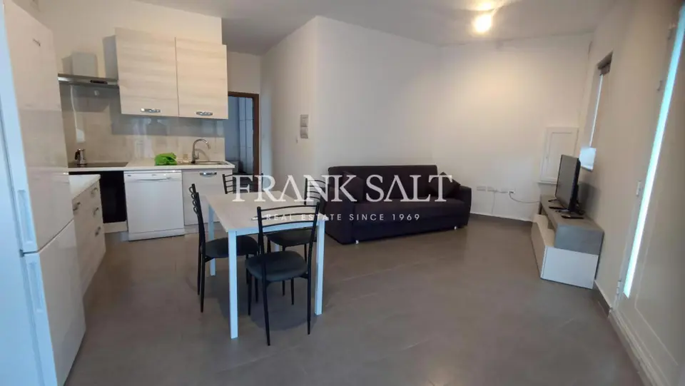 San Pawl tat-Targa, Maisonette