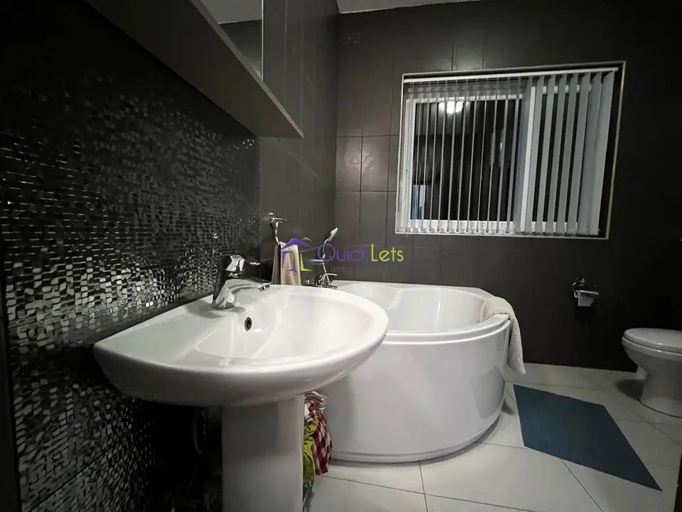 3 bedroom Apartment to rent in Gzira