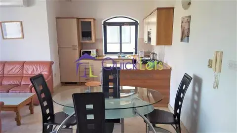 5 bedroom Penthouse to rent in Pembroke