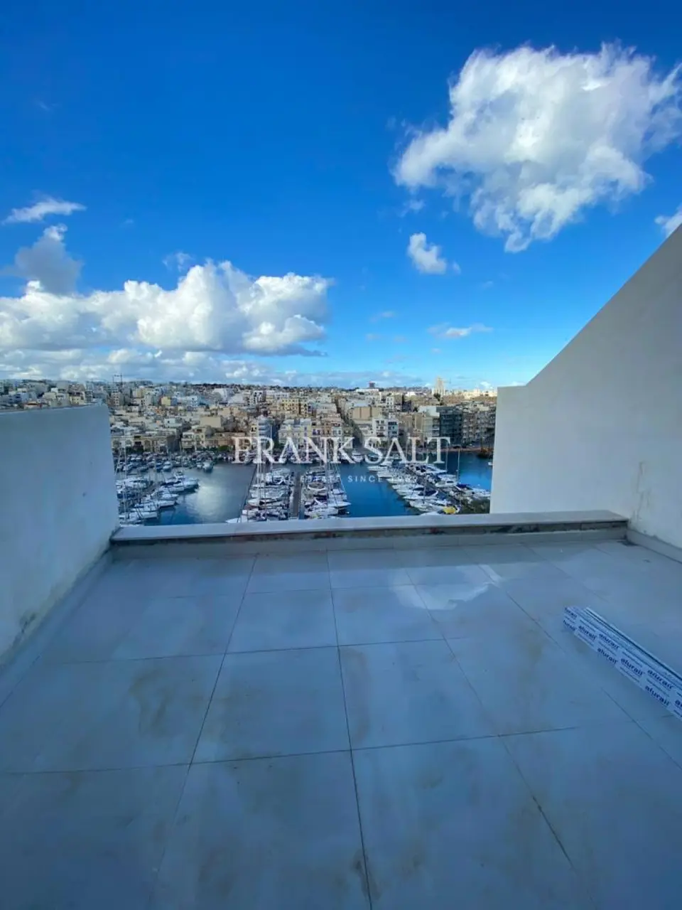 Pieta, Furnished Penthouse