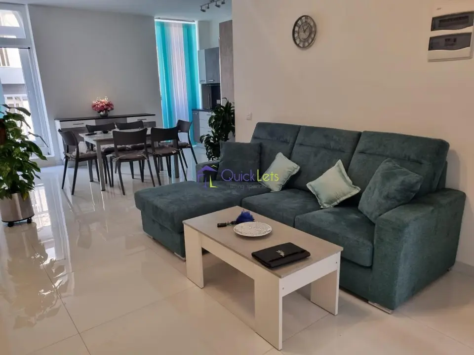 2 bedroom Apartment to rent in Sliema