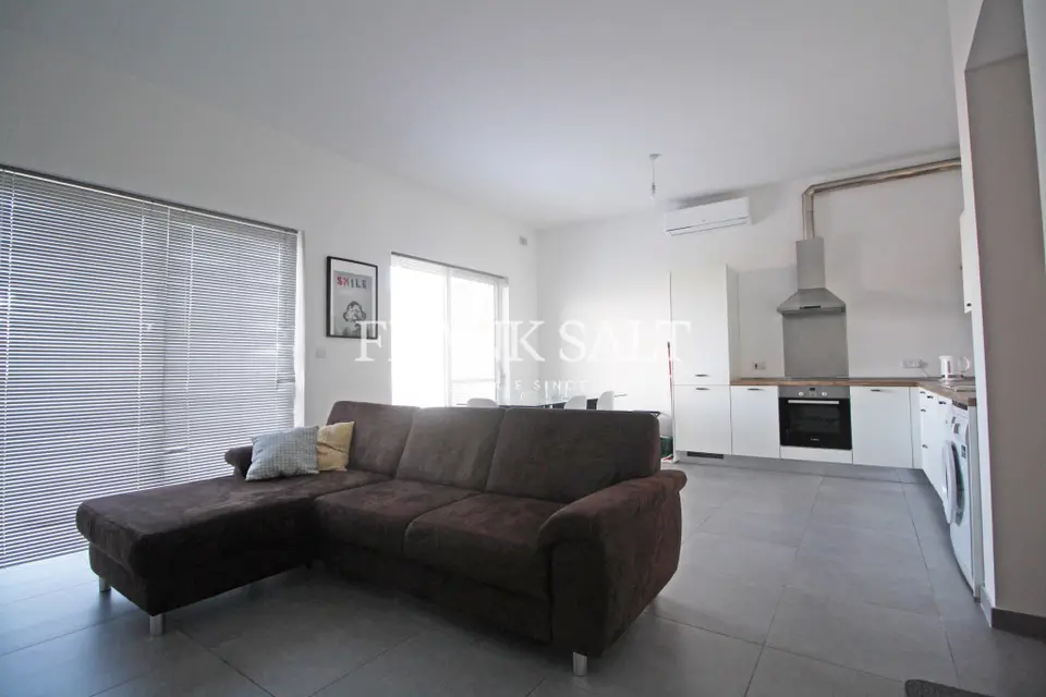 St Julians, Apartment