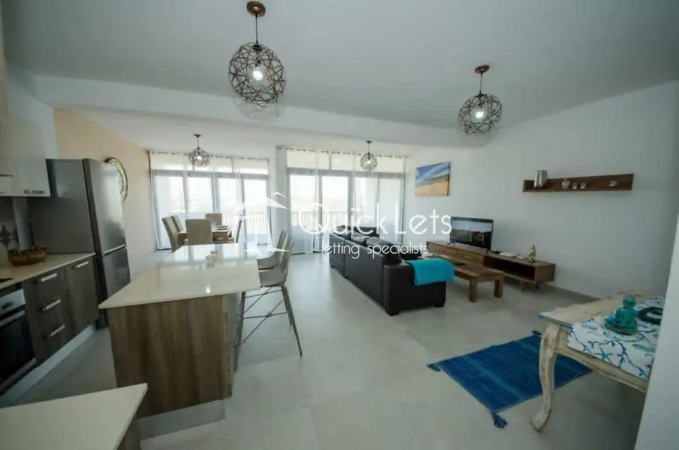 Appartement 3 chambres à louer à Marsaskala