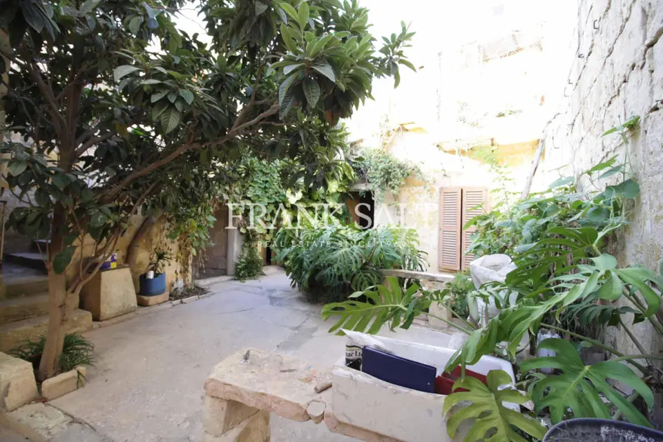 Qrendi, House of Character