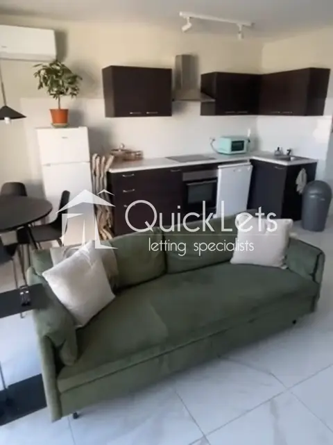 1 bedroom Penthouse to rent in Gzira