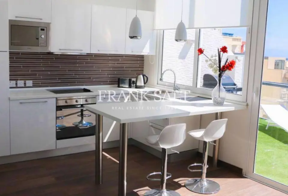 St Julians, Furnished Penthouse