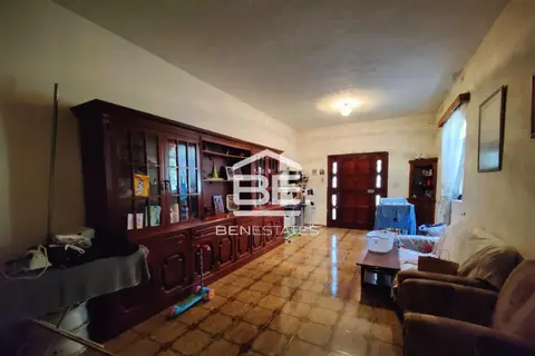 3 Bedroom Maisonette For Sale in Attard