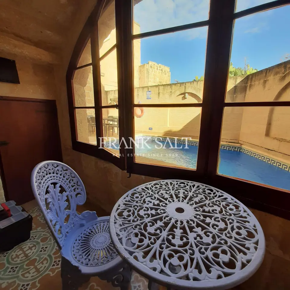 Xaghra, Furnished Farmhouse