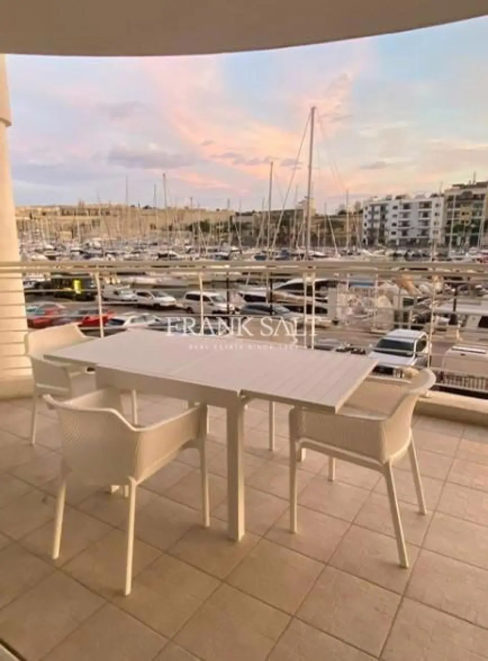 3 bedroom Apartment to rent in Ta' Xbiex