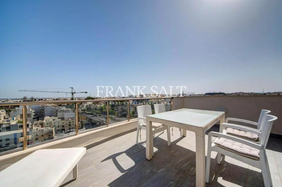 St Julians, Furnished Penthouse