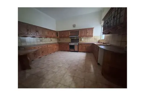 3 Bedroom Maisonette For Sale in Birkirkara