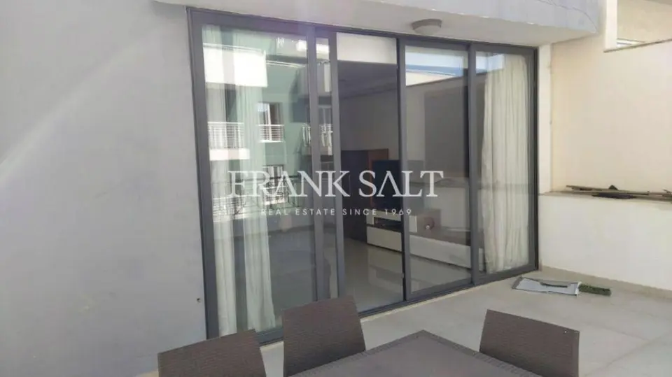 Sliema, Furnished Penthouse