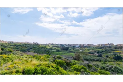 2 Bedroom Maisonette For Sale in Gozo - Nadur