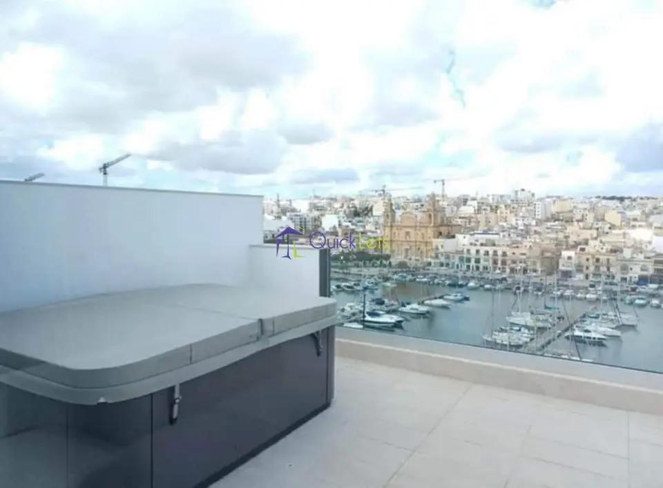 1 bedroom Penthouse to rent in Pieta