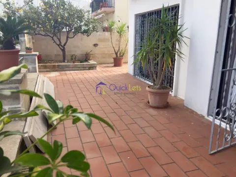 2 bedroom Maisonette to rent in Swieqi