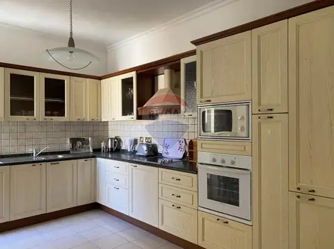 2 bedroom Apartment to rent in Sliema
