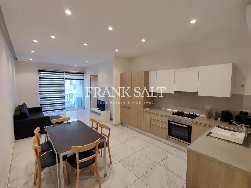 Naxxar, Furnished Apartment