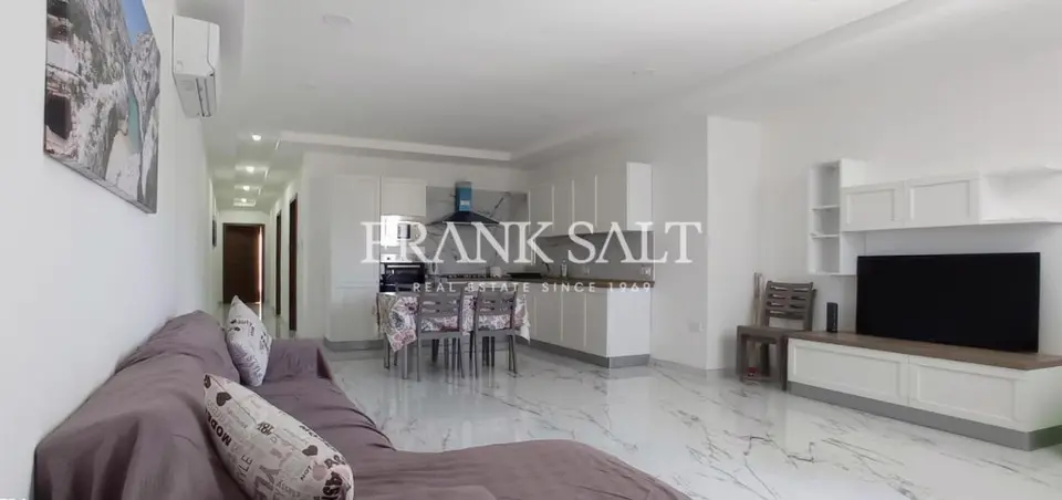 Marsascala, Furnished Maisonette