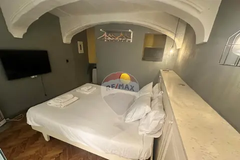 1 Bedroom Maisonette For Sale in Valletta