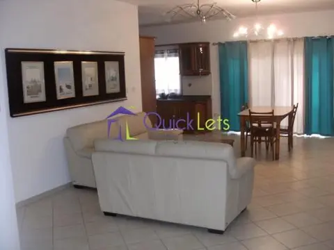 3 bedroom Apartment to rent in Marsaskala