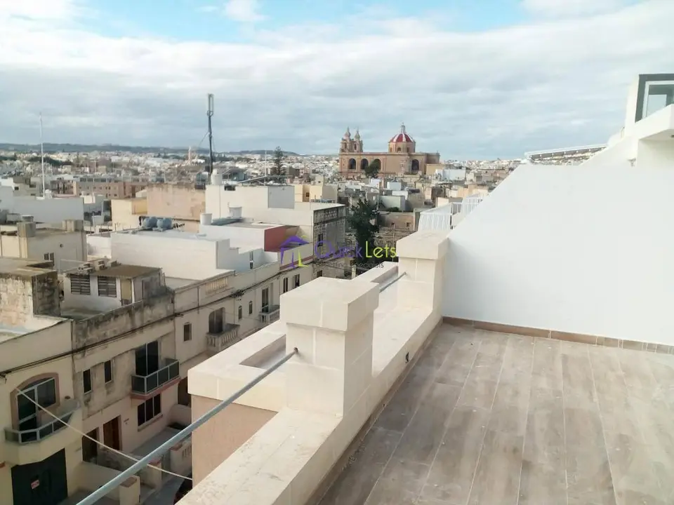 3 bedroom Penthouse to rent in Birkirkara