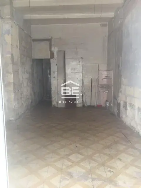 Commercial for sale in Hamrun