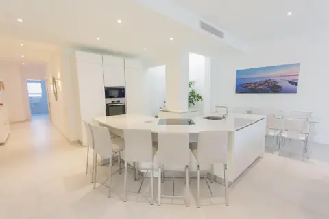 2 bedroom Maisonette to rent in Bahar ic-Caghaq