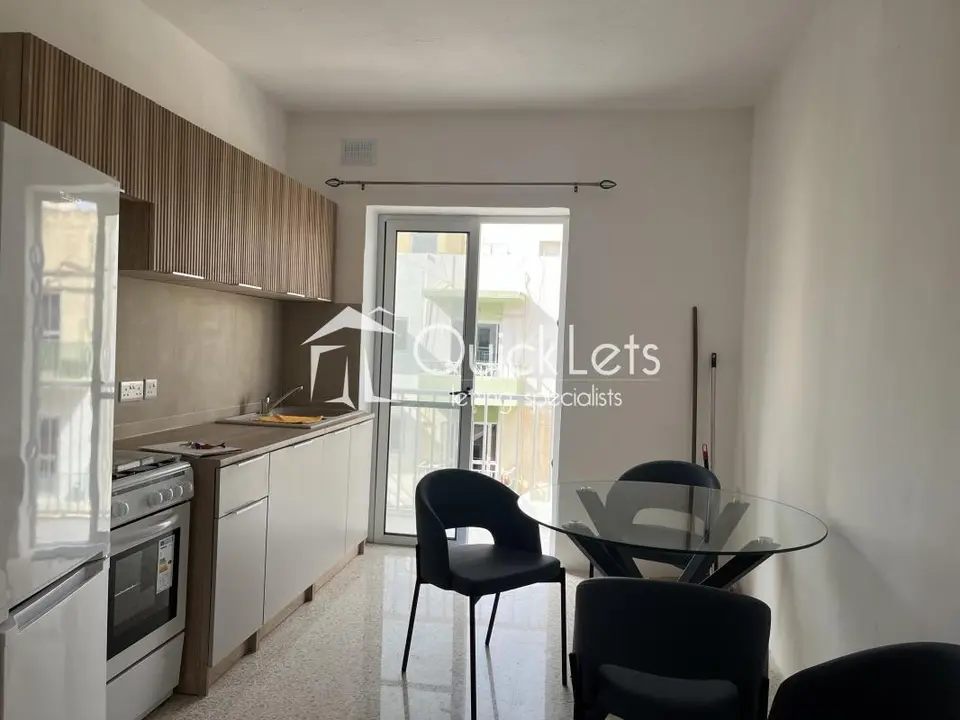 3 bedroom Apartment to rent in Qawra